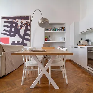 Riviera18 Apartment La Spezia
